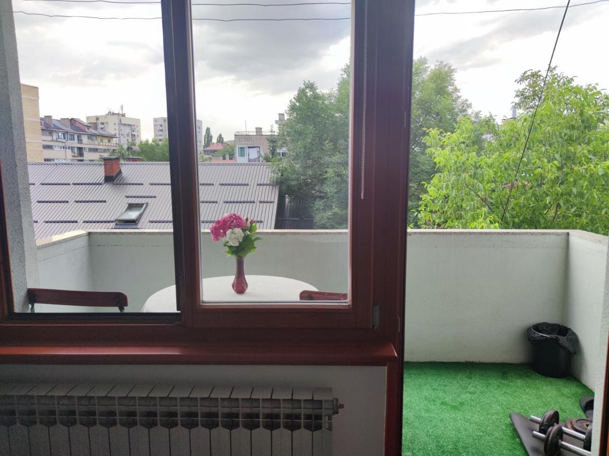 Cozy Room With A Balcony SJJ Exteriör bild